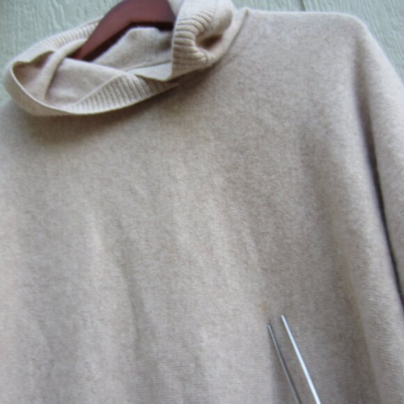 Max Studio Sweater Hoodie Womens XL Cream 100% 2-PLY‎ Cashmere  SOFT Cozy comfy - Picture 3 of 12